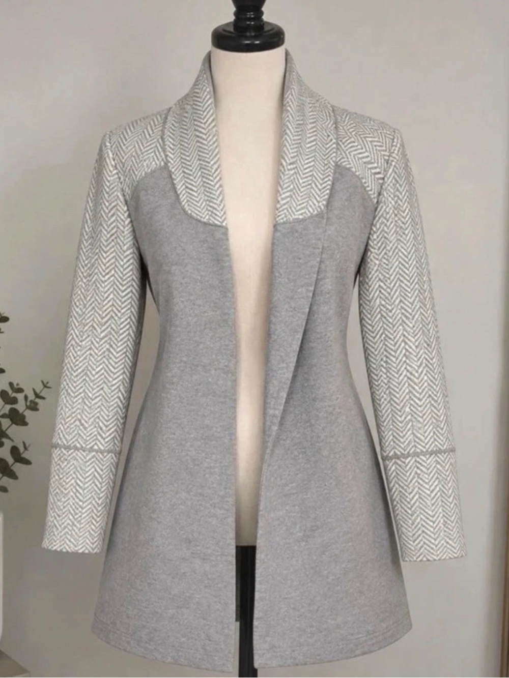 Max Studio Light Gray Open-Front Herringbone Sleeve Cardigan